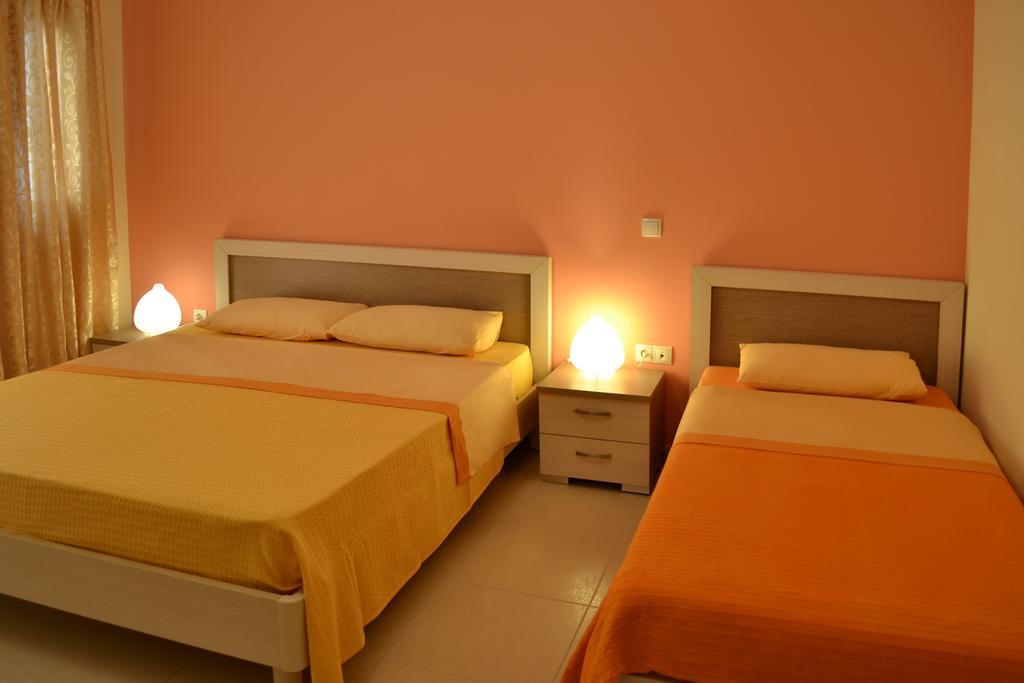 Riviera Rooms Хімара Номер фото