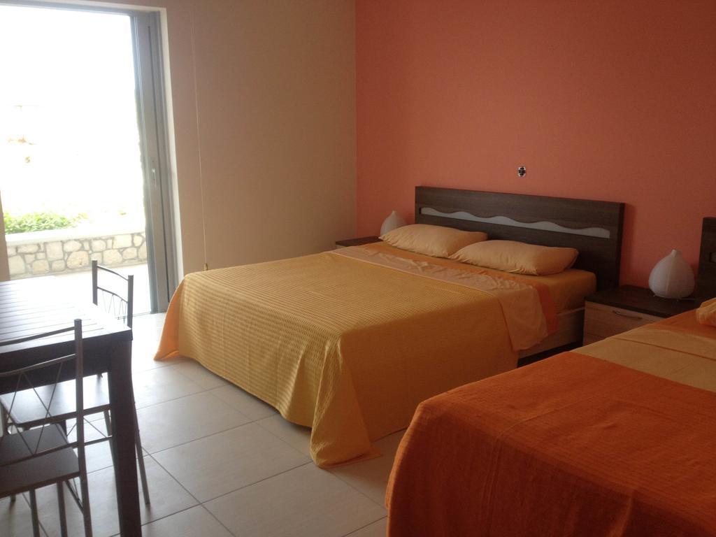 Riviera Rooms Хімара Номер фото