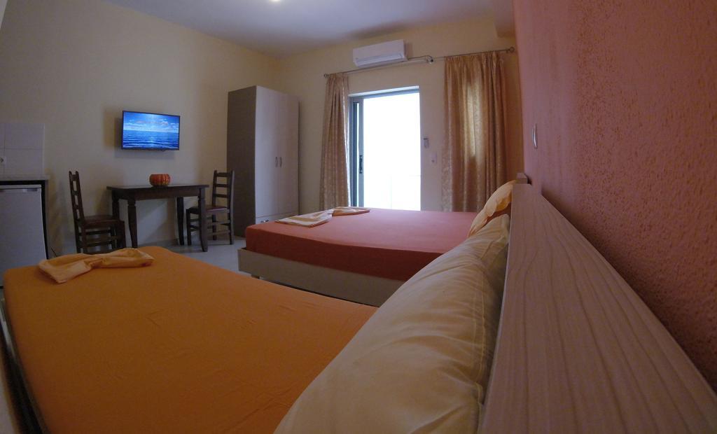 Riviera Rooms Хімара Екстер'єр фото