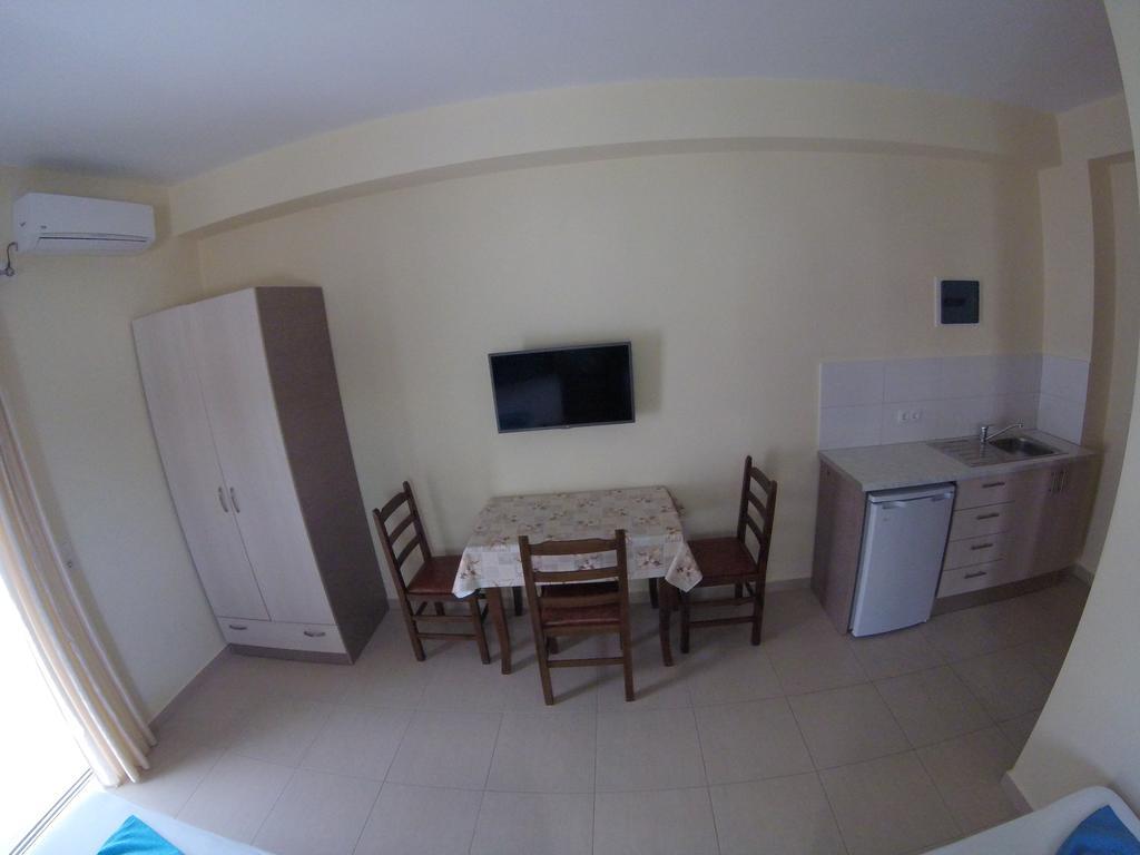Riviera Rooms Хімара Екстер'єр фото